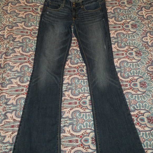 Like New AEO jeans! - Picture 5 of 5